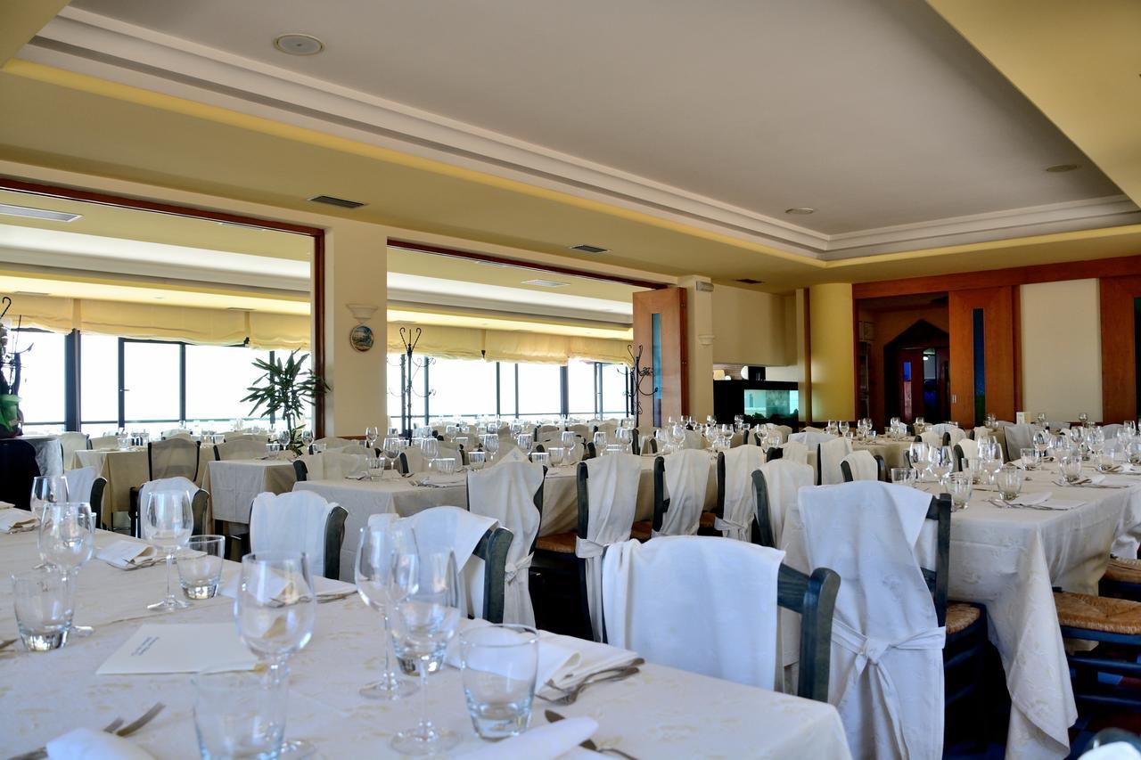 Hotel Bellavistarelax Giulianova Exterior foto