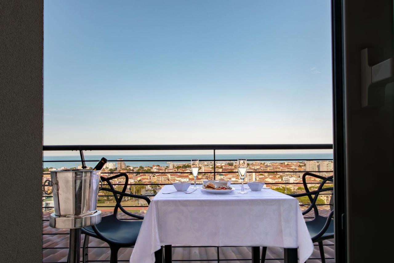 Hotel Bellavistarelax Giulianova Exterior foto